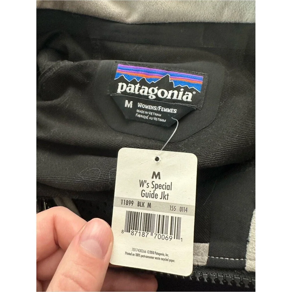 Patagonia Black Special Guide Jacket NWT Size Medium Outdoor Hiking Activewear